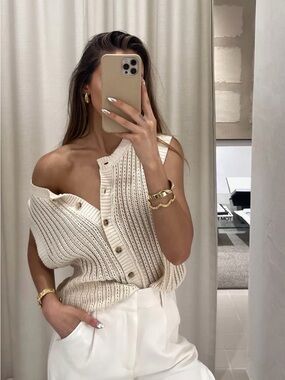 DISSH Cream Knit Button-Front Top
